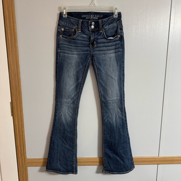 American Eagle Outfitters Denim - American Eagle Outfitters Artist Super Stretch Dark Blue Flare Jeans Size 00